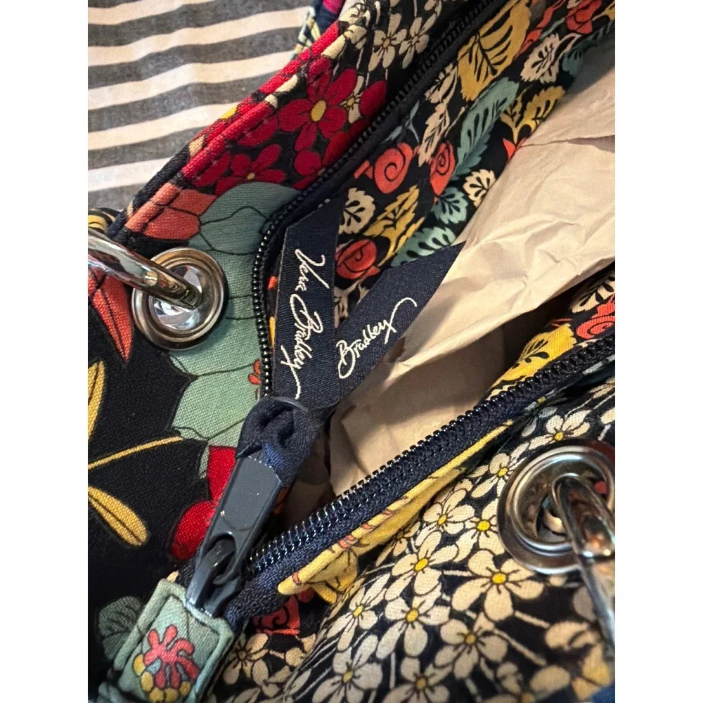 Vera Bradley Happy snails Quilted Cotton Floral Satchel Handbag Multicolor Black